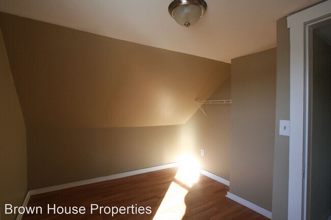 Foto del edificio - 3 br, 2 bath House - 134 Carver St