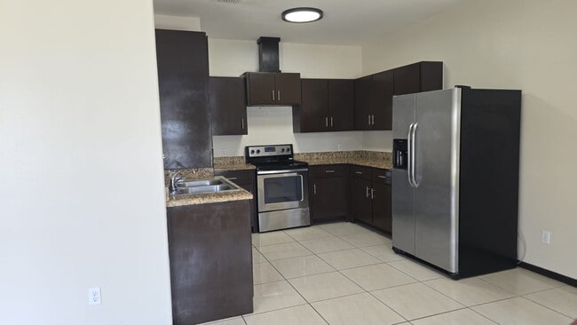 Building Photo - Rebeca Apartments