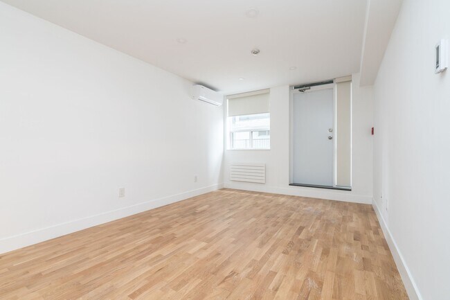 Photo du bâtiment - 188 Jameson Ave