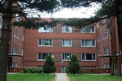 Building Photo - 243 Ridge Ave