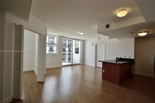 Building Photo - 4100 Salzedo St