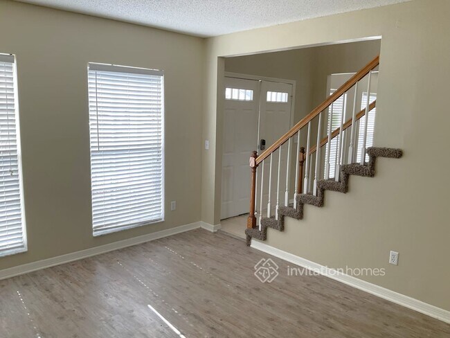 Foto del edificio - 4663 Saddle Creek Pl