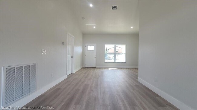 Building Photo - 4309 Lafayette Ave