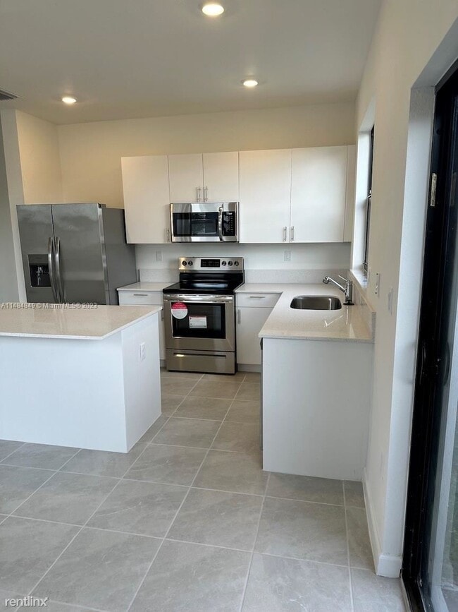 Building Photo - 3 br, 3 bath House - 11796 SW 245th Ter