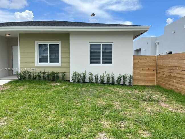 Foto del edificio - 12331 SW 220th St