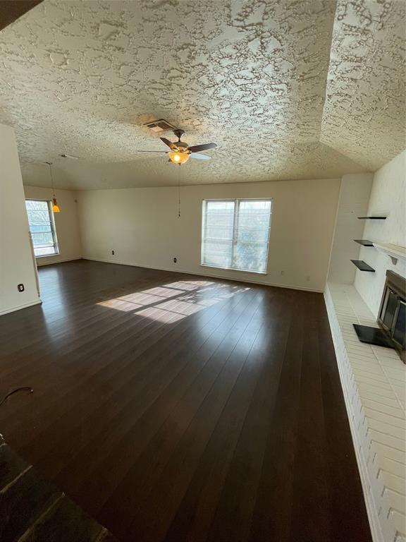 Building Photo - 607 Derbyshire Dr