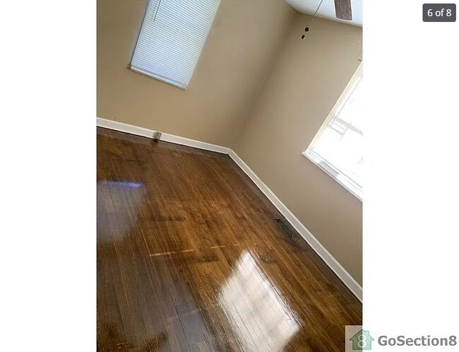 Foto del edificio - 624 40th Pl