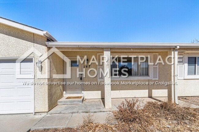 Foto del edificio - 147 S Golfwood Dr W