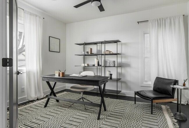 Foto del edificio - 429 36th Ave N