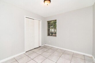 Building Photo - 1517 Colgin St