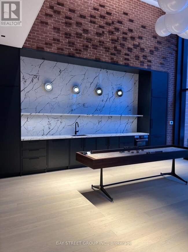 Building Photo - 3220 William Coltson Ave