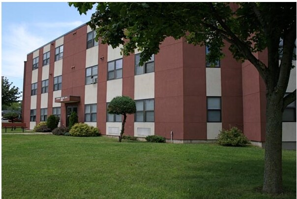 Academy Square Apartments Apartments Utica, NY