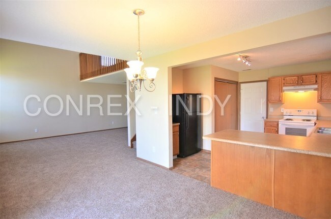 Building Photo - 8030 Whistlewood Dr