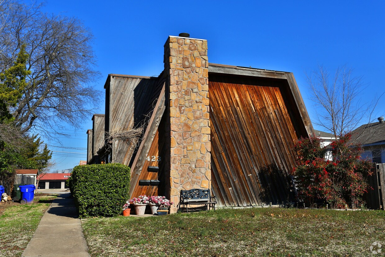 Foto principal - 423 W Comanche St