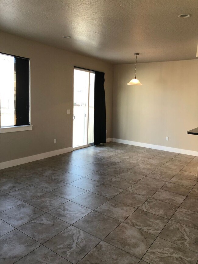 Foto del edificio - 3216 W Prairie Grass Dr