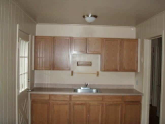 Foto del edificio - 23104 Brittany Ave