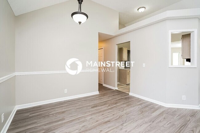 Foto del edificio - 3 Bedroom Pet-Friendly Home in Antioch, TN...