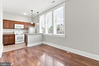 Building Photo - 132 N Braddock St