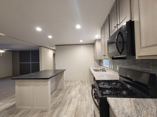 Foto del edificio - 1091 Colonial Trail