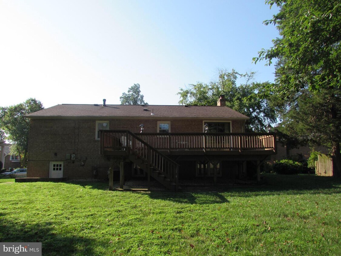 9002 Greer Ct, Fairfax, VA 22031 House Rental in Fairfax, VA