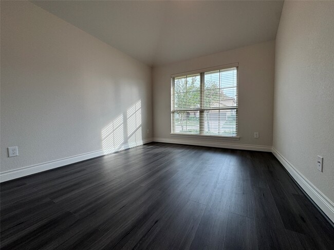 Building Photo - 10323 Granite Ct