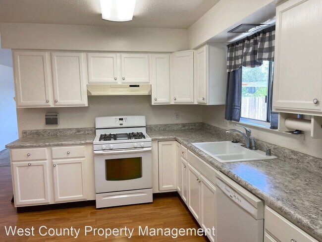 Building Photo - 3 br, 2 bath House - 8709 Windsor Rd