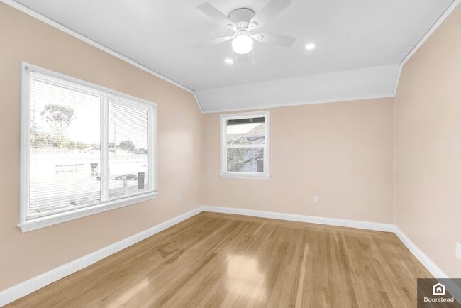 Building Photo - 1707 San Pablo Ave