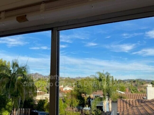 Foto del edificio - 2108 Alta Vista Dr