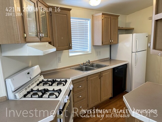 Building Photo - 421 N 200 W Trlr 16