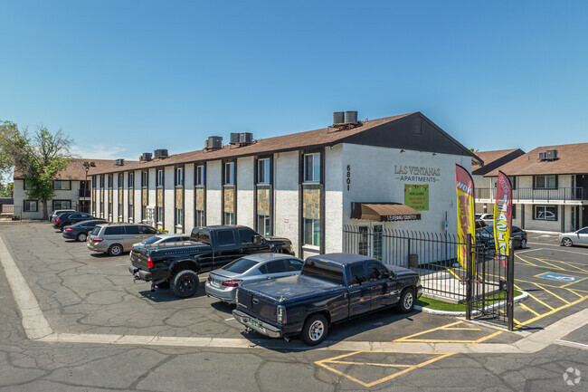 Foto del edificio - Las Ventanas Apartments