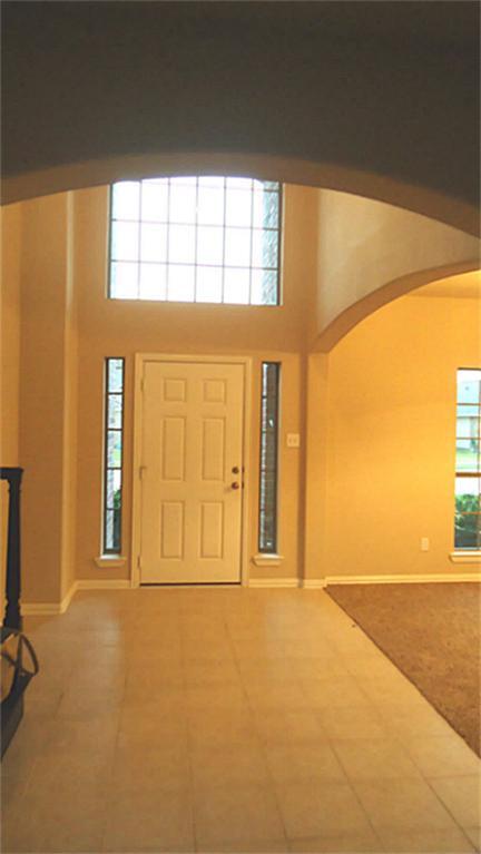 Building Photo - 22423 Albee Dr