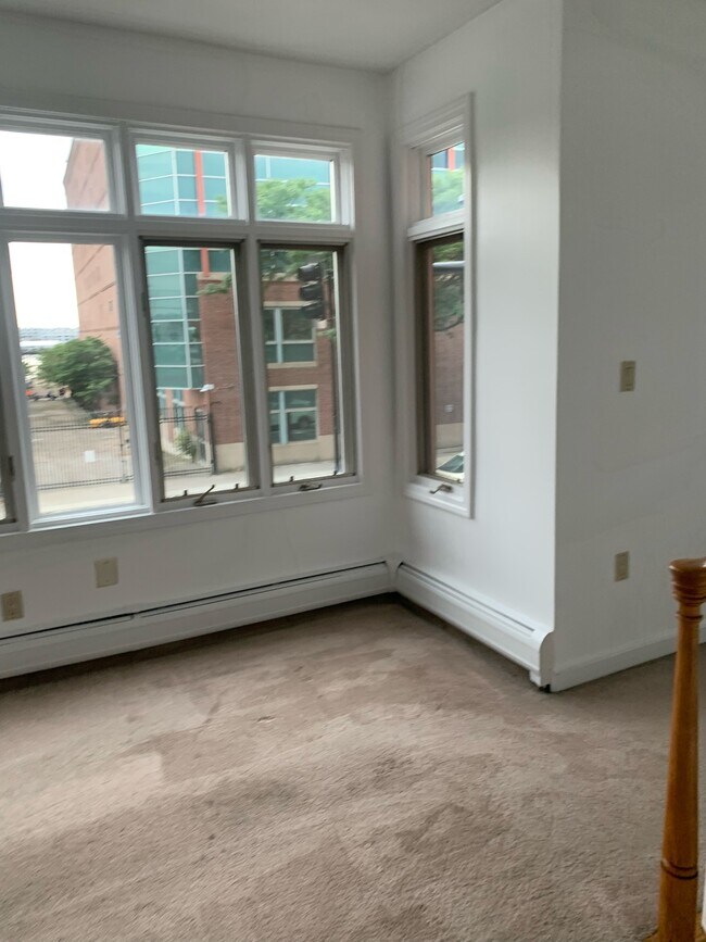 Foto del edificio - 474 Commercial St