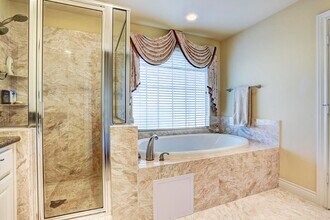 Building Photo - 2602 Coastal Greens Dr