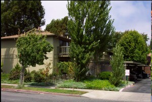 Foto principal - Leslie Drive Apartments