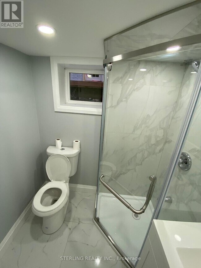 Building Photo - 79 Nassau St