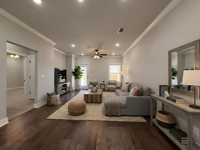 Building Photo - Garrison | Brand New Duplex in Siloam Springs