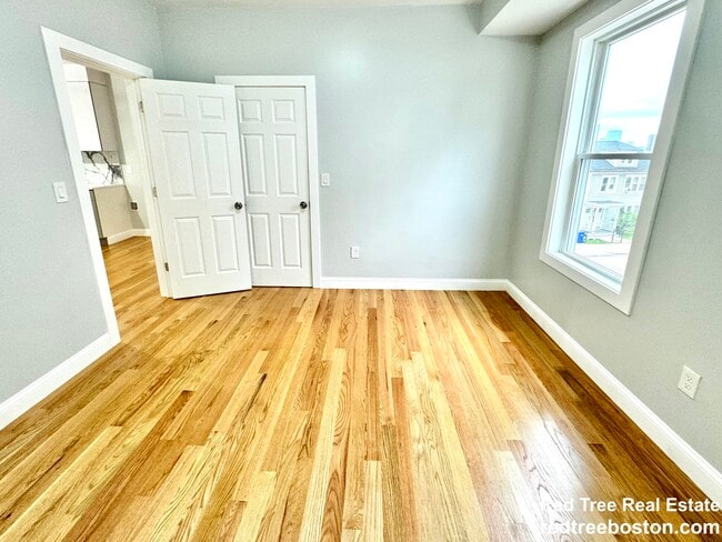 Foto del edificio - 190 Hillside St