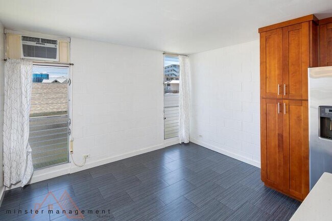Foto del edificio - 1440 Ward Ave