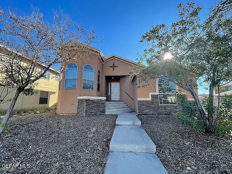 Primary Photo - 4016 Hueco Valley Dr