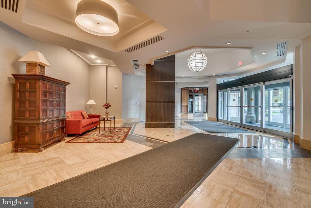 Foto principal - 3101 N Hampton Dr