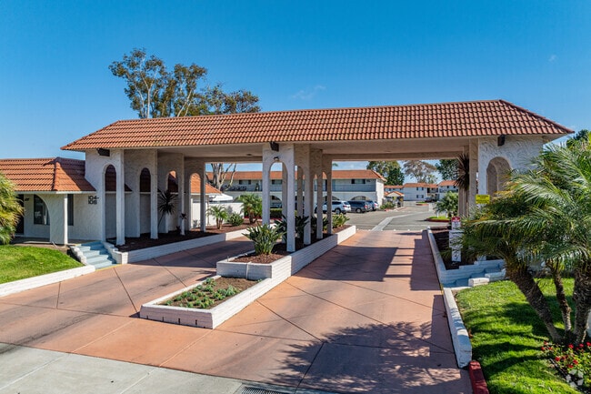 Building Photo - Villa Seville