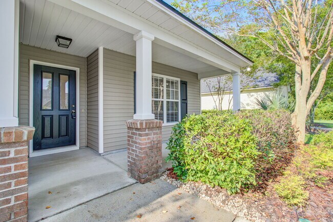 Building Photo - 5135 Ballantine Dr