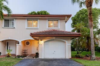 Building Photo - 8956 NW 38th Dr