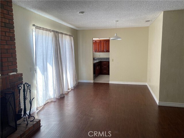 Foto del edificio - 710 Sandy Ct
