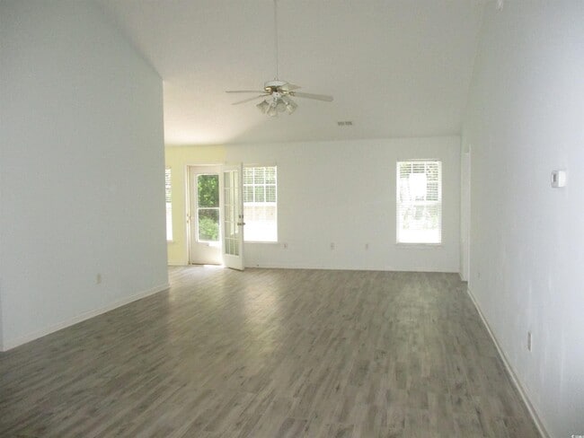 Building Photo - 4591 Hidden Creek Ln