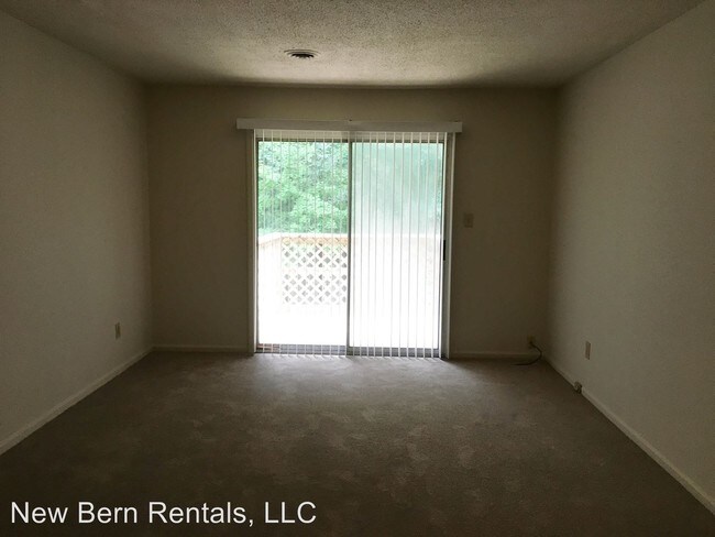 Building Photo - 2 br, 1 bath House - 310-C Briarwood Ln