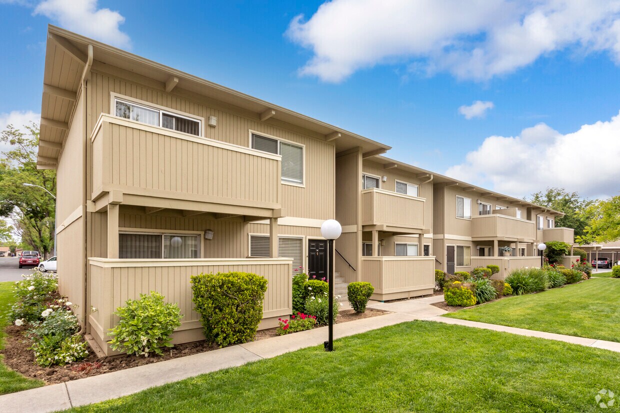 Sahara Apartments Apartments 200 Seneca St Merced, CA