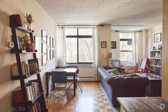 Building Photo - 130 Bradhurst Ave.