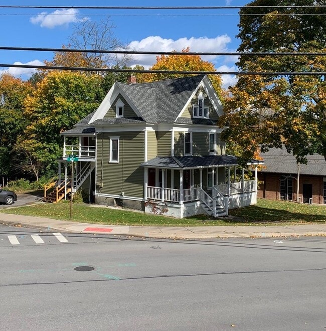 Building Photo - 60 West St