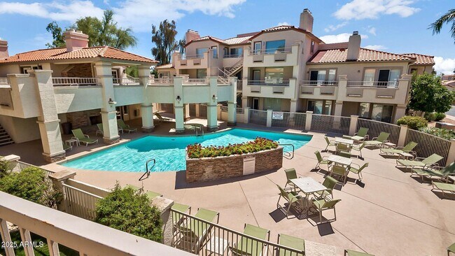 Foto del edificio - 10080 E Mountainview Lake Dr